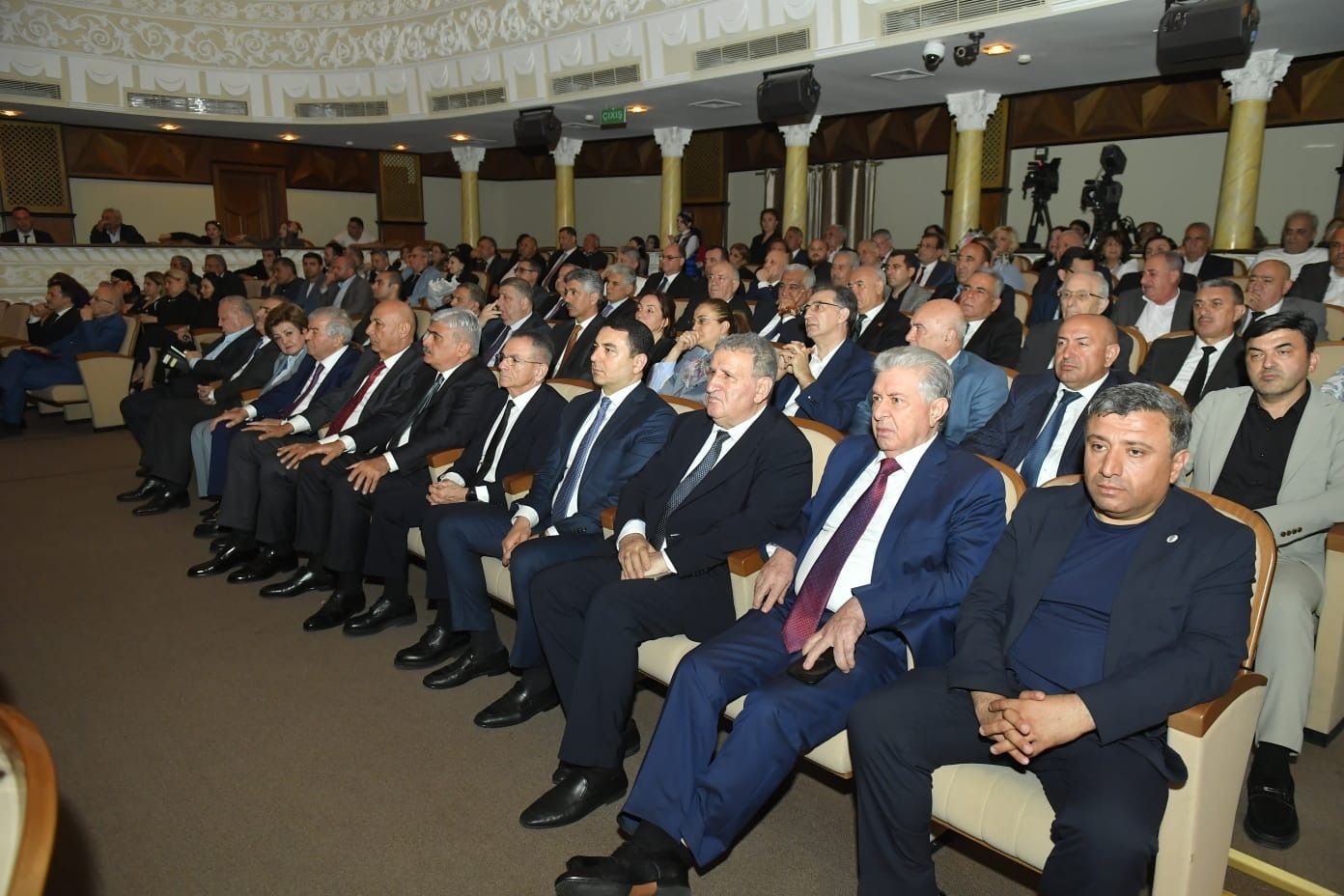 Sabir Rüstəmxanlının 80 illik yubileyi keçirildi (FOTO)